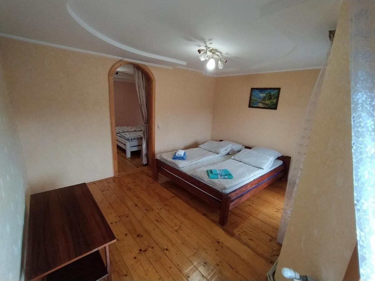 Guest House อีสกี ภายนอก รูปภาพ